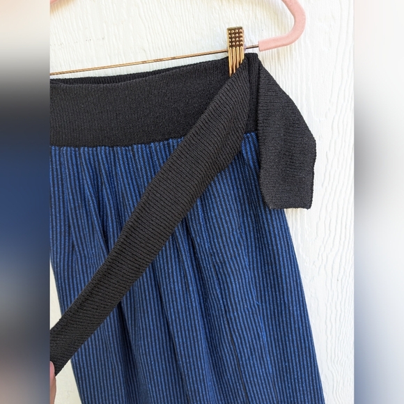 Vintage Maria Rodriguez Chicago Blue Black Wrap Skirt Pockets Women's Size Small - Picture 4 of 9